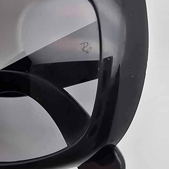 Ray-Ban RB4101 601/T3 Jackie Ohh Black Frame Polarized Grey Lens Sunglasses 58mm - Picture 14 of 16